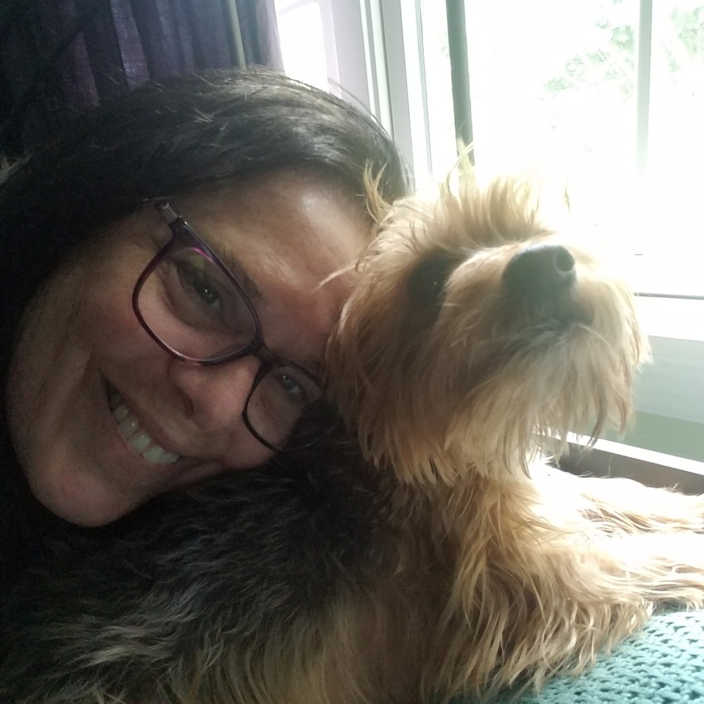 Meet your Posher, Debbie